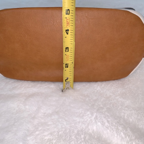 Fossil tote - Picture 15 of 16